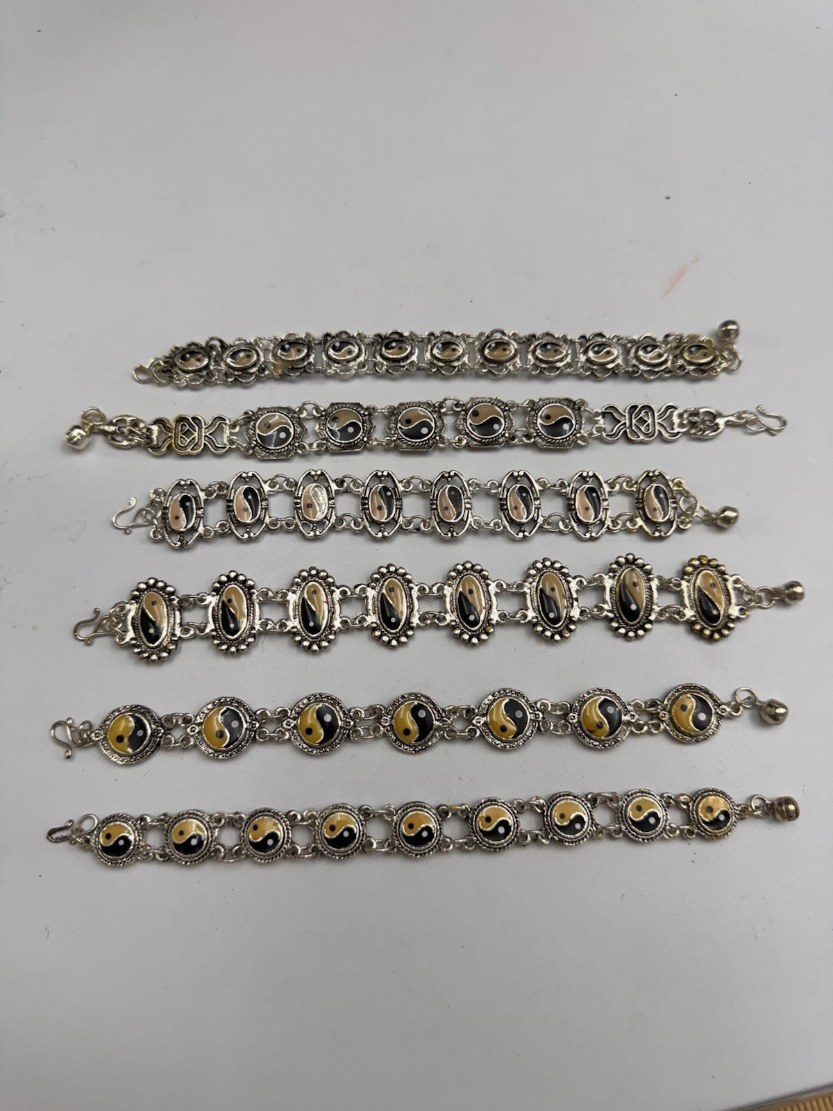 Vintage Ying Yang Charm Bracelets – Silver-Tone Linked Design (Multiple Styles)