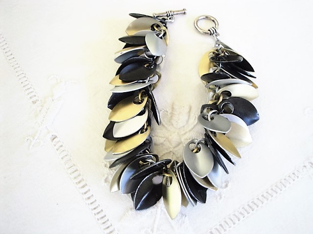 Gold, Black & Silver Scale mail Bracelet