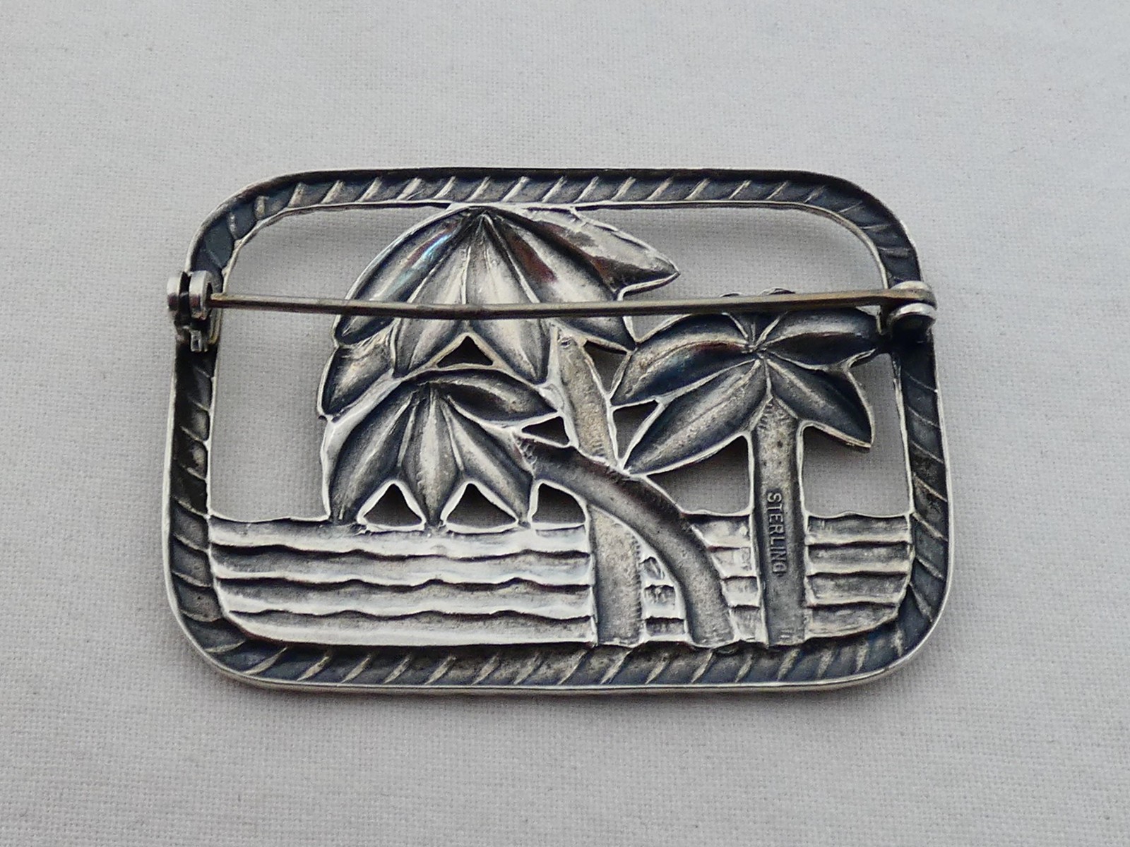 Estate Sterling Silver Tropical Palm Tree Large Brooch VF-18