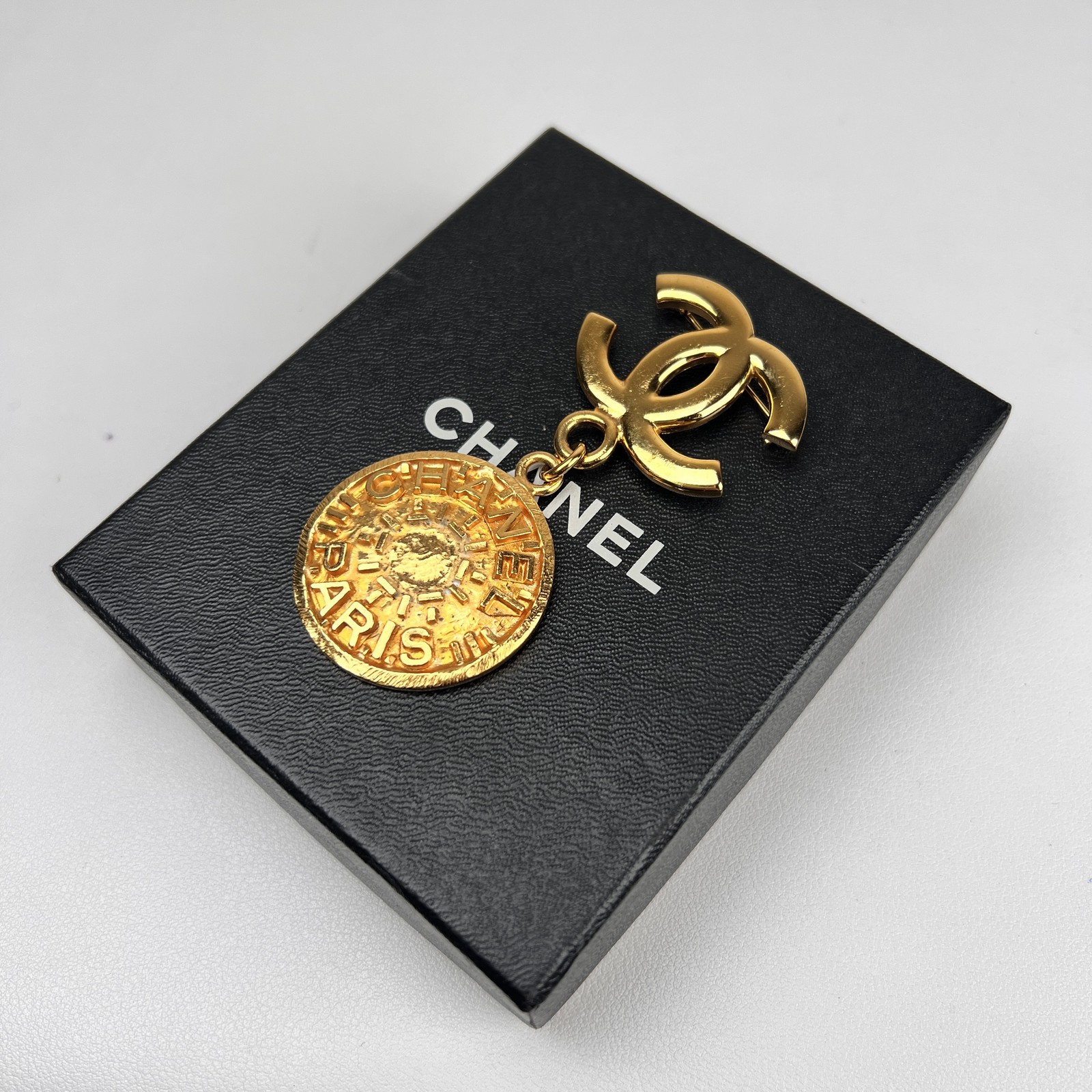 CHANEL Coco Mark Brooch Gold A-14701