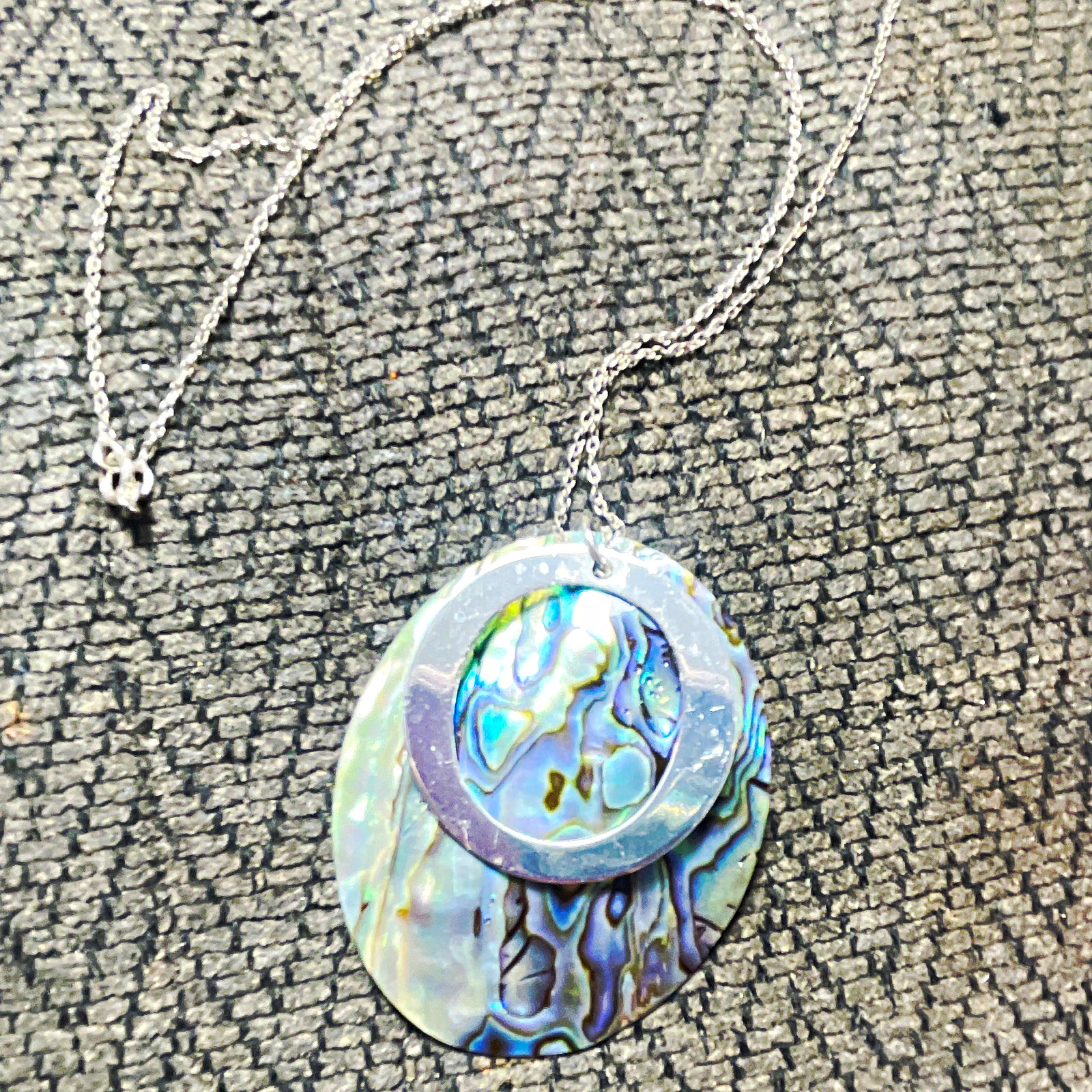 Shell Round Charm Pendant Sterling silver