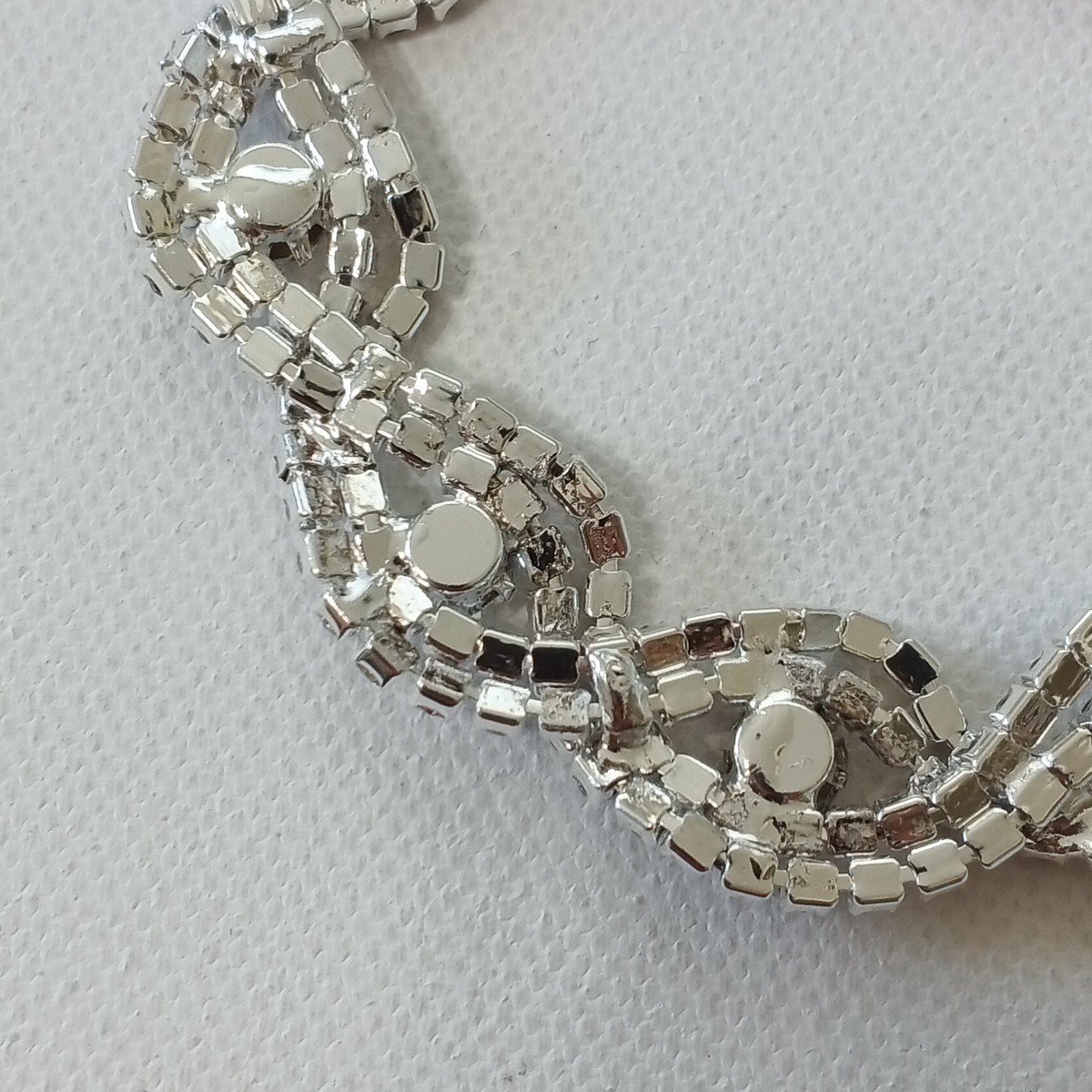 Women bracelet rhinestone 7.5 length brass plated