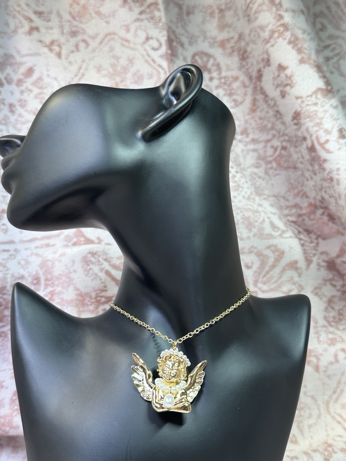 Gold Tone Angel Charm Pendant Necklace Metal Cable Chain Religious Theme