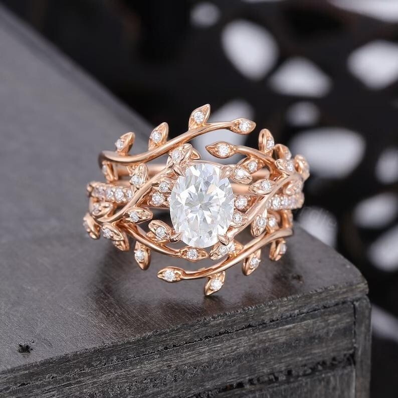 Leaf Oval Cut Moissanite Engagement Ring Set Womens Bridal Ring Anniversary Ring