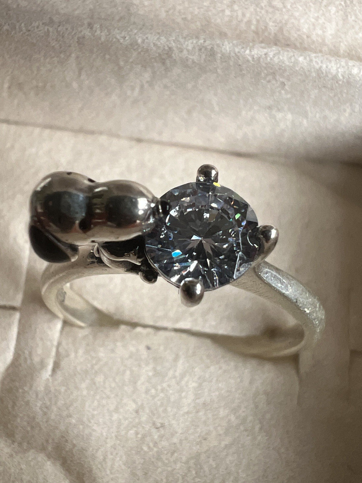 Peanuts 925 Sterling Silver Zircon Peanuts Hugs Snoopy Ring Size 7 Pet Lover