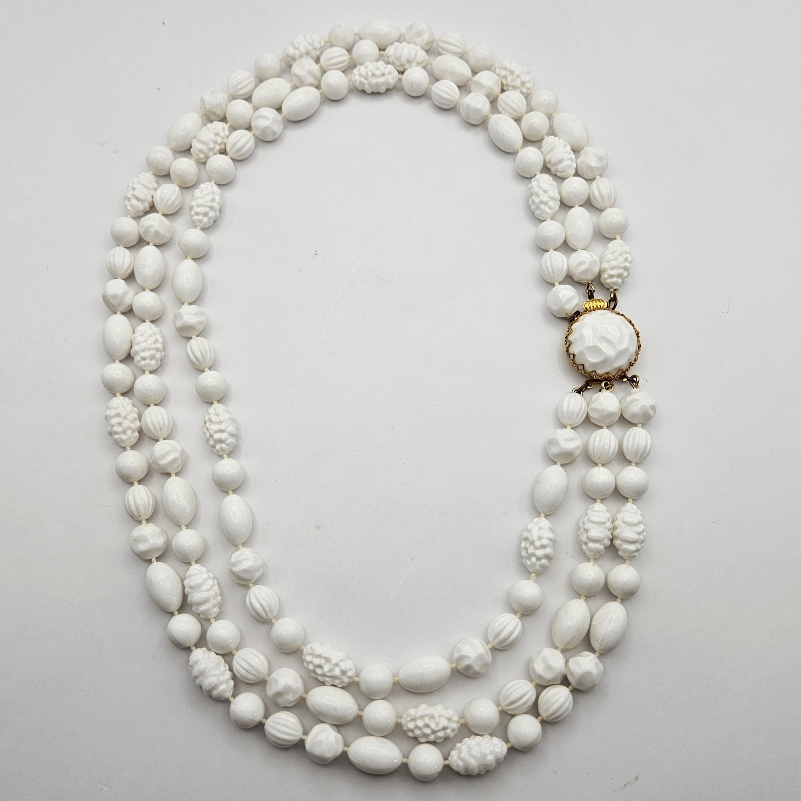 Vintage White Triple Strand Necklace Textured Acrylic Beads Gold Tone Clasp 24in