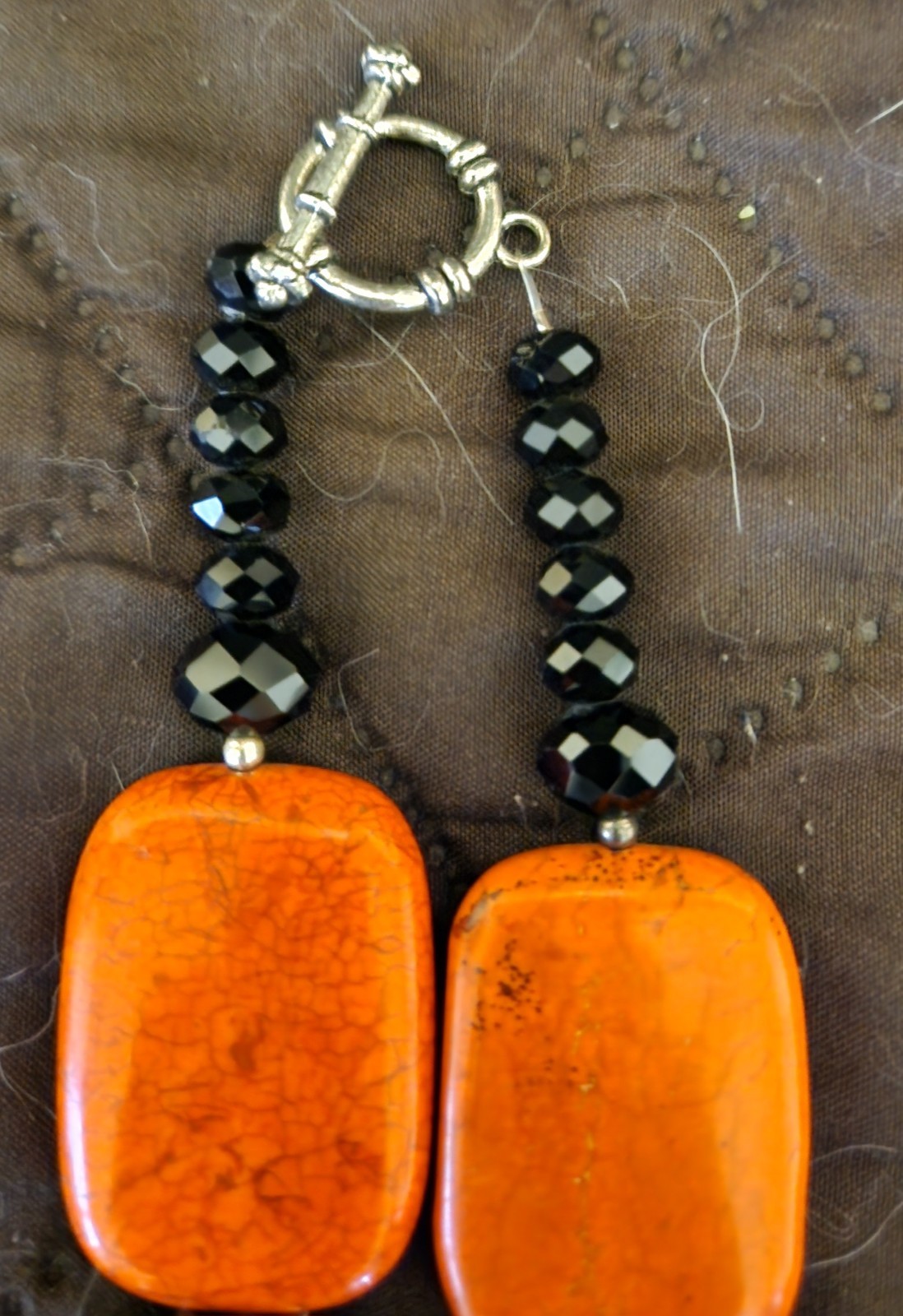Women’s Orange White & Black Bead Necklace With Black Rose Pendant & Earrings