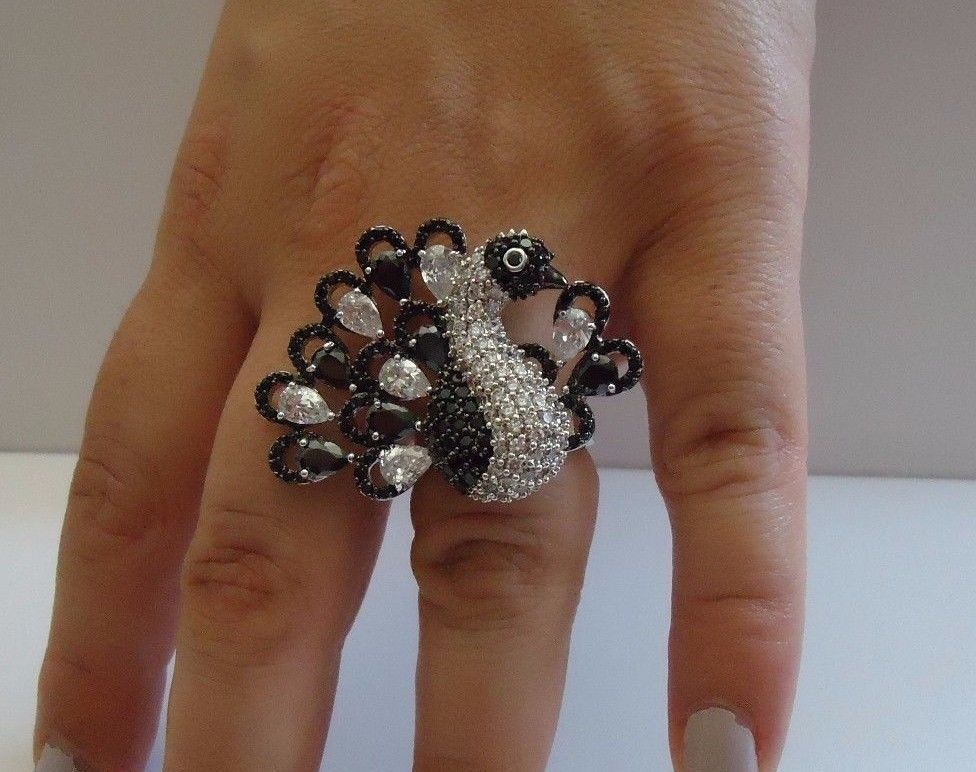 925 STERLING SILVER PEACOCK RING W/ 10 CT WHITE & BLACK LAB SIMULANT DIAMONDS