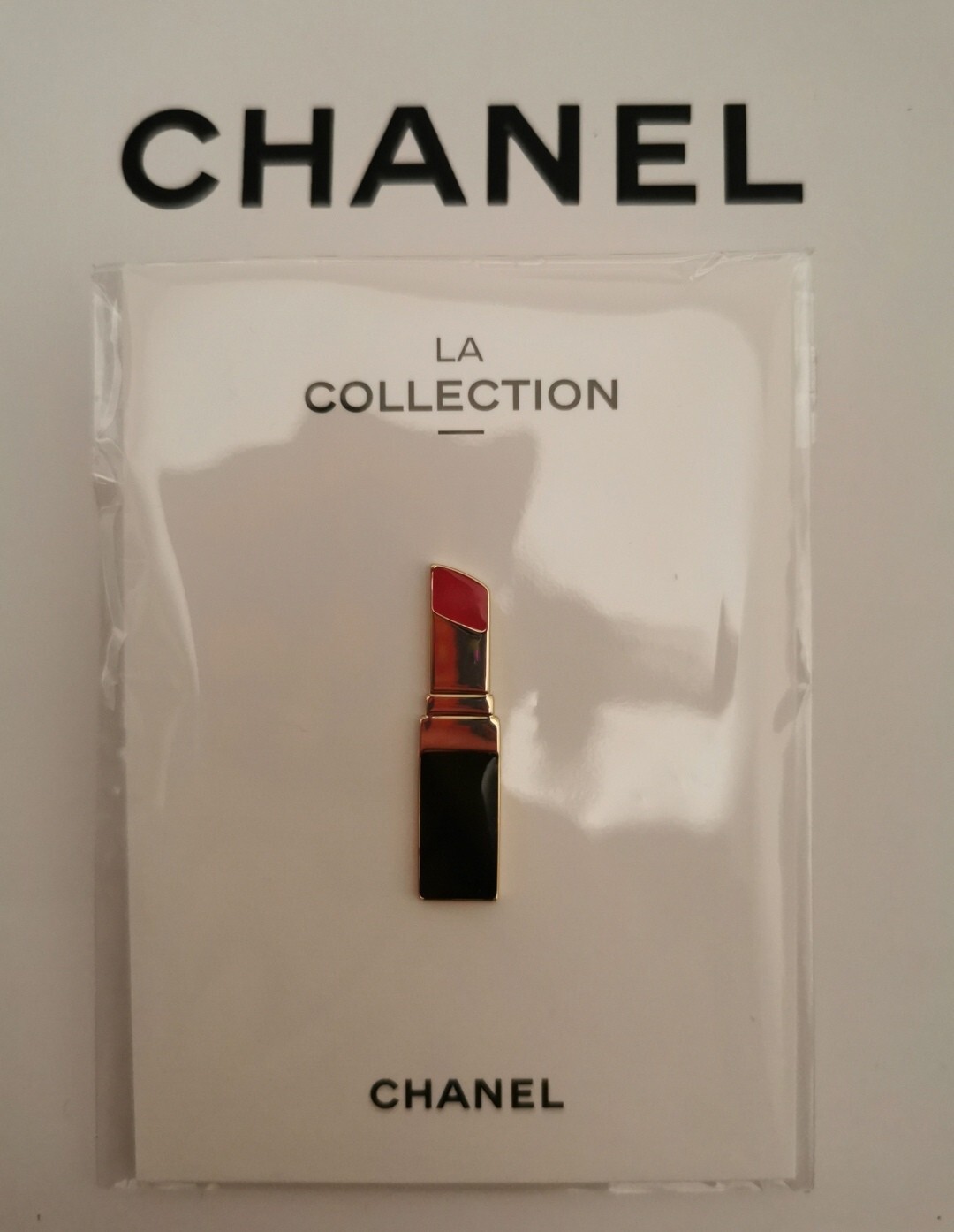 CHANEL Beauty LA Collection Pin Badge Lipstick Logo New Novelty Chanel Brooch