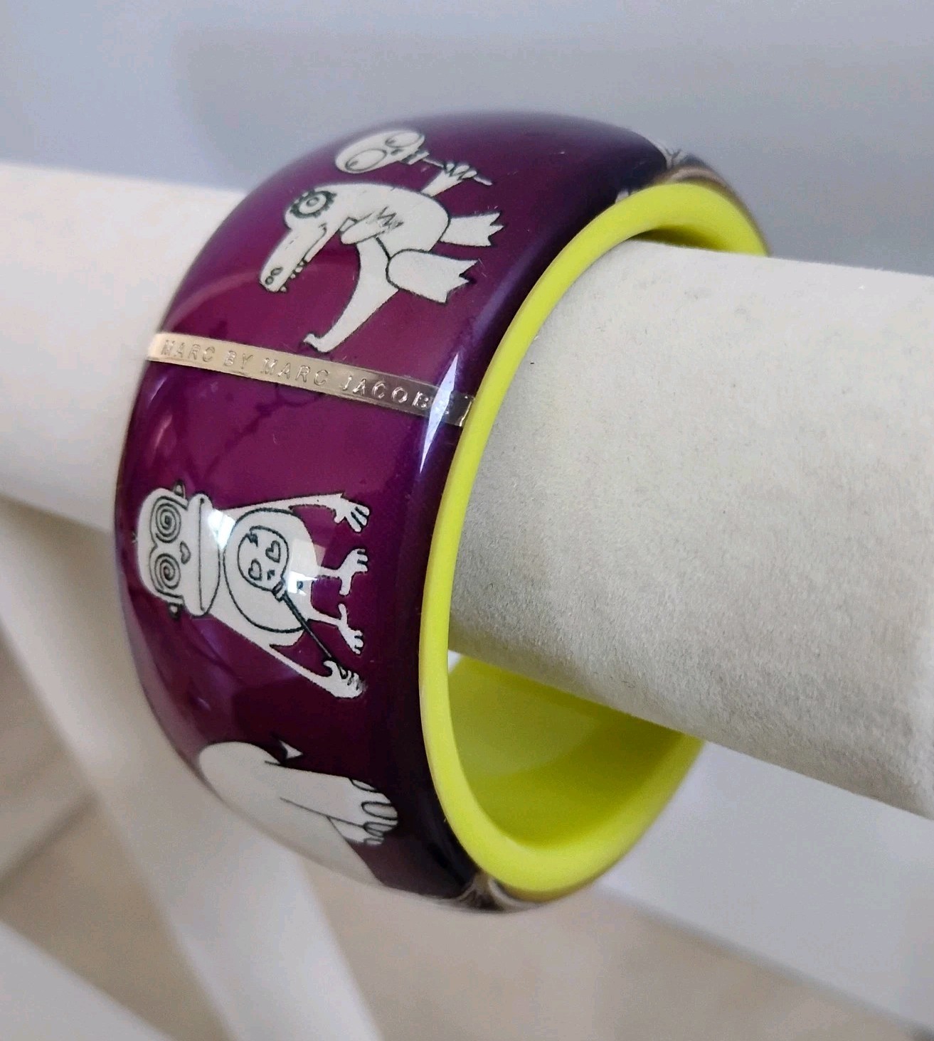 Marc Jacobs Sz 7.25 Whimsical Chunky Bangle Bracelet Cartoon Animal Drawing