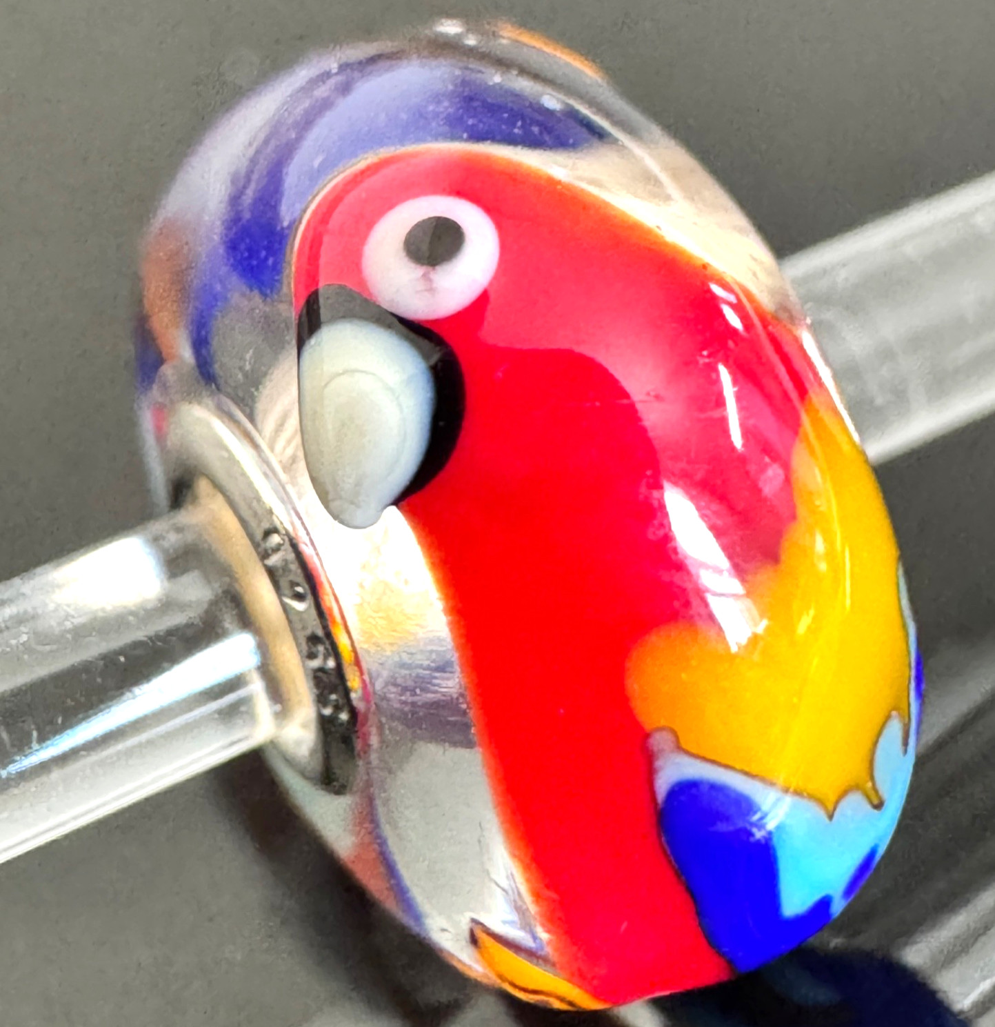 TROLLBEADS Colorful Red Macaw Unique LAA 925S NEW!