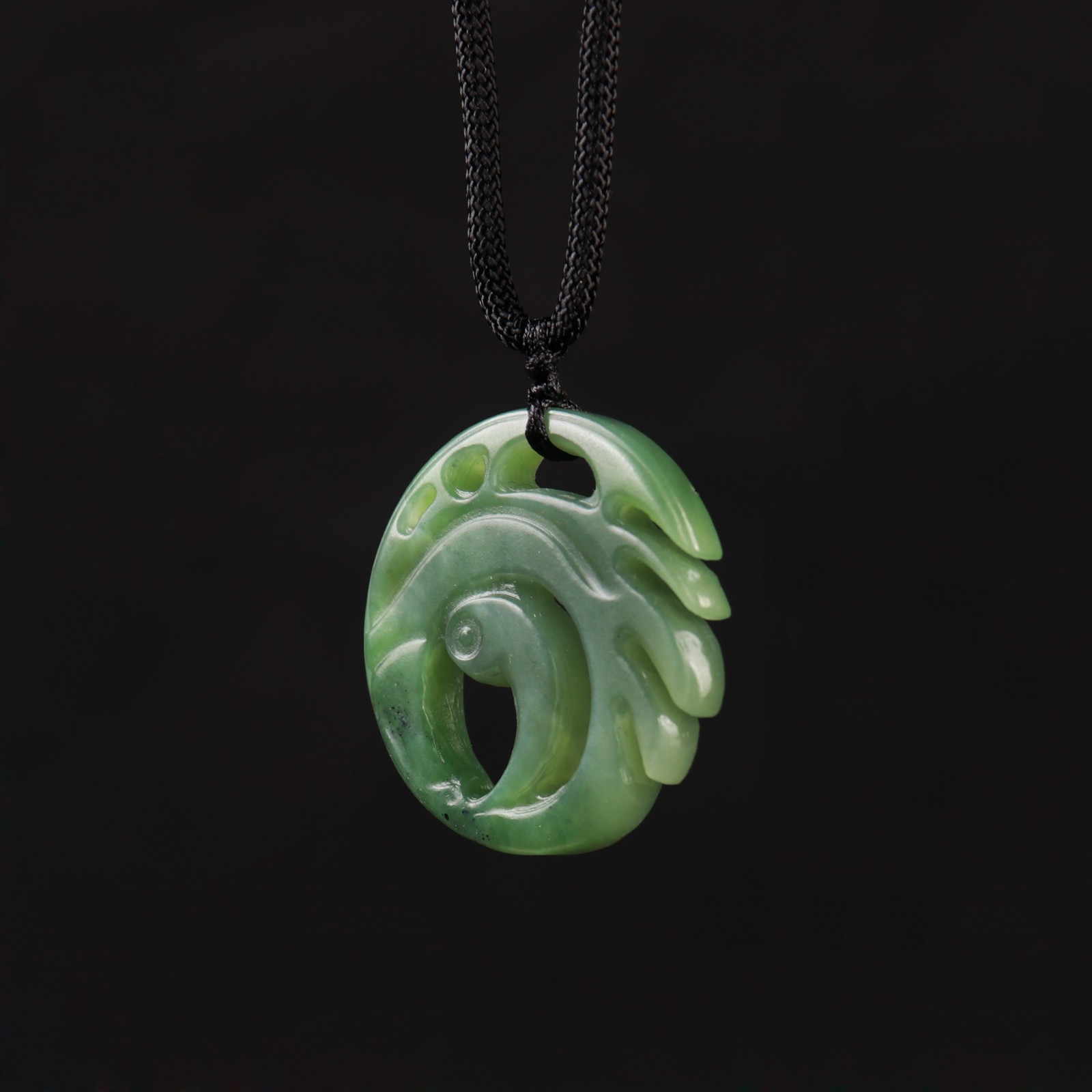 Handmade Tomb Raider Necklace Lara Croft Cosplay Jade Pendant