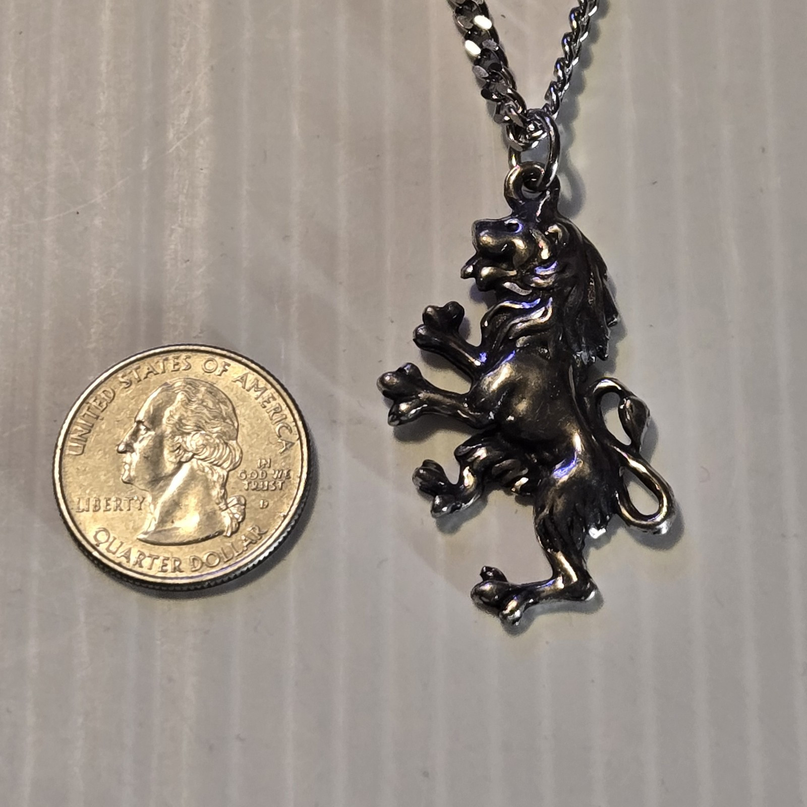ENGLISH LION Pewter Pendant Charm /18″-24″ STAINLESS CURB CHAIN NECKLACE
