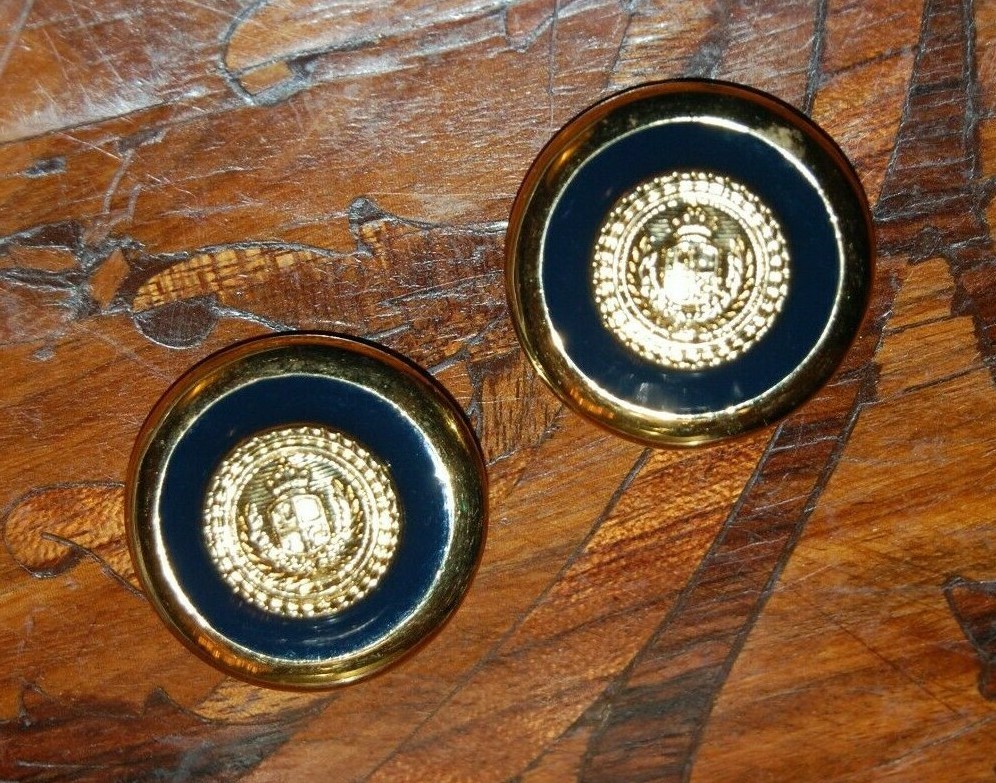 Liz Clairborne Couture Large Round Black Enamel Crest Logo Golden Clip Earrings