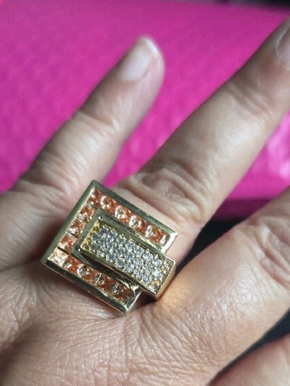 14k Gold Plated Geometric Pavé White Crystal Cocktail Ring Size 9 Round Stone