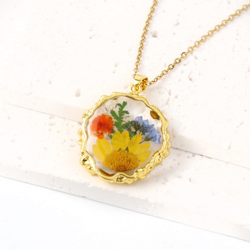 Handmade Pressed Real Dried Flower Resin Pendant Necklace Chain Neckla Jewelry