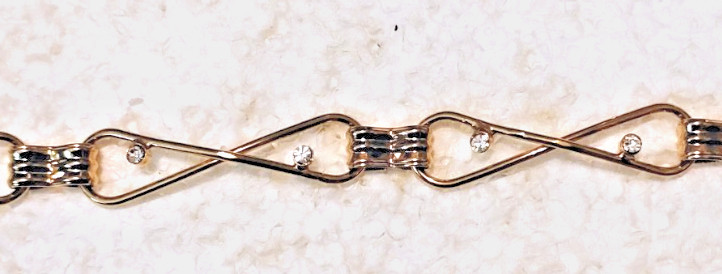 Gold Infinity Bracelet Intricate Pattern – Fits 7.25″ Wrist, Statement Piece