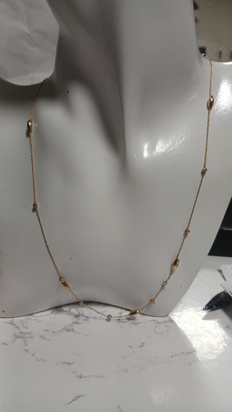 9ct Yellow and white Gold necklace