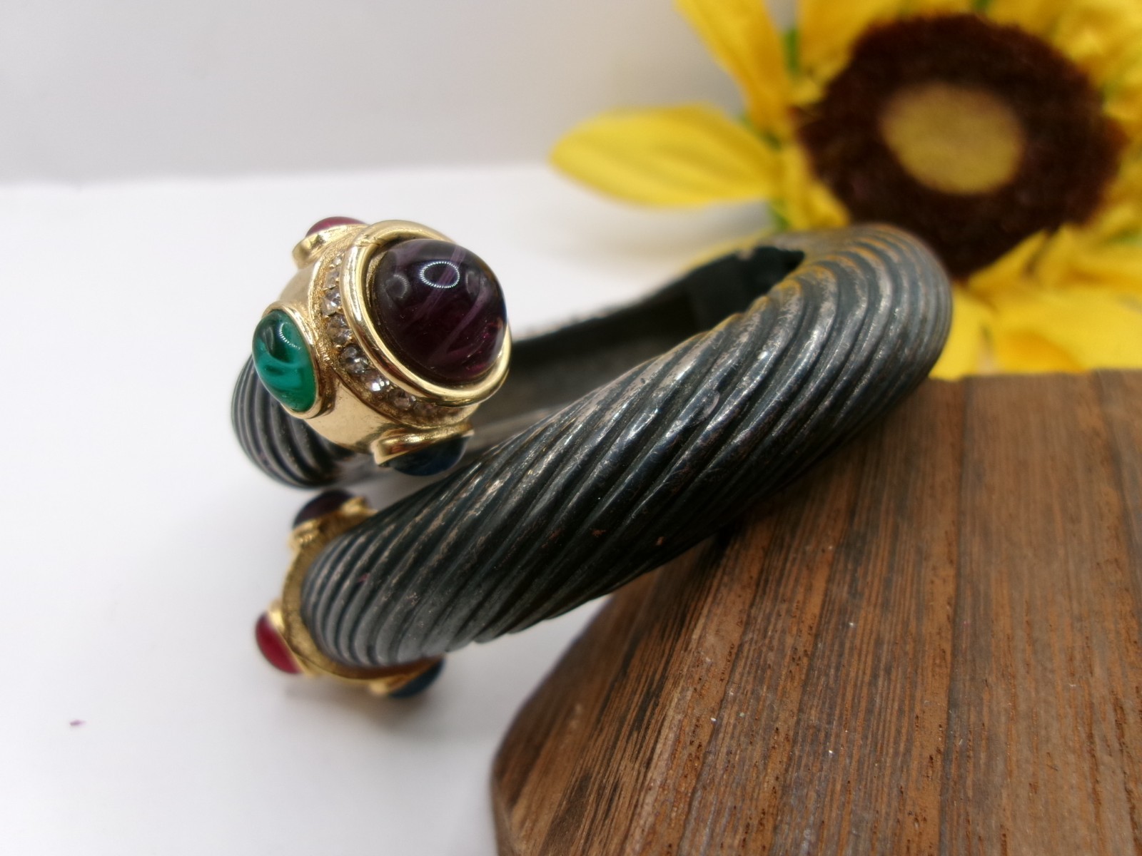 1980’s VINTAGE GIVENCHY GRIPOIX MULTI COLOR CABOCHON GUN METAL BYPASS BRACELET