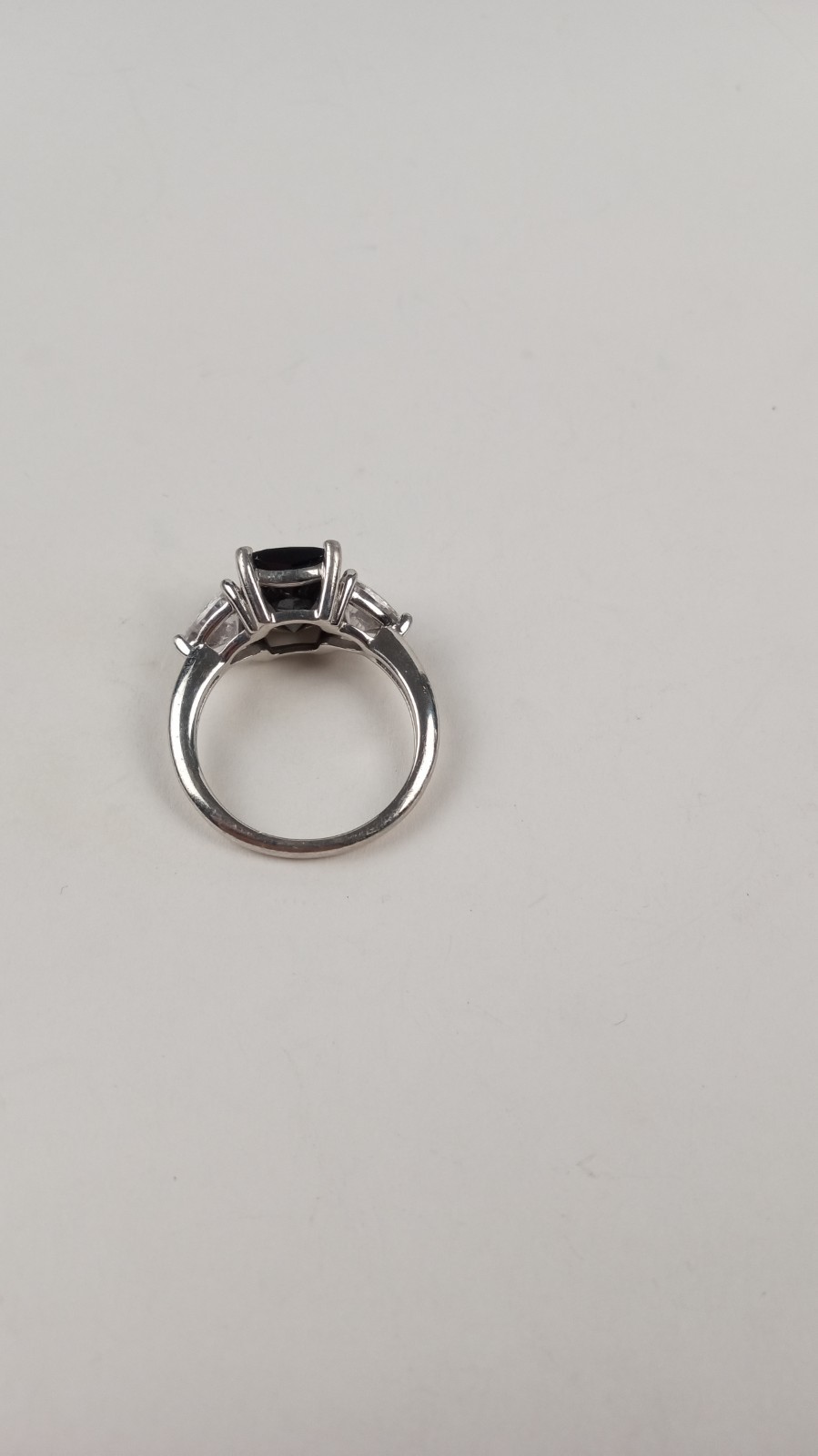 925 Sterling Silver Black Onyx CZ Three Stone Engagement Cocktail Ring sz 8 5.7g