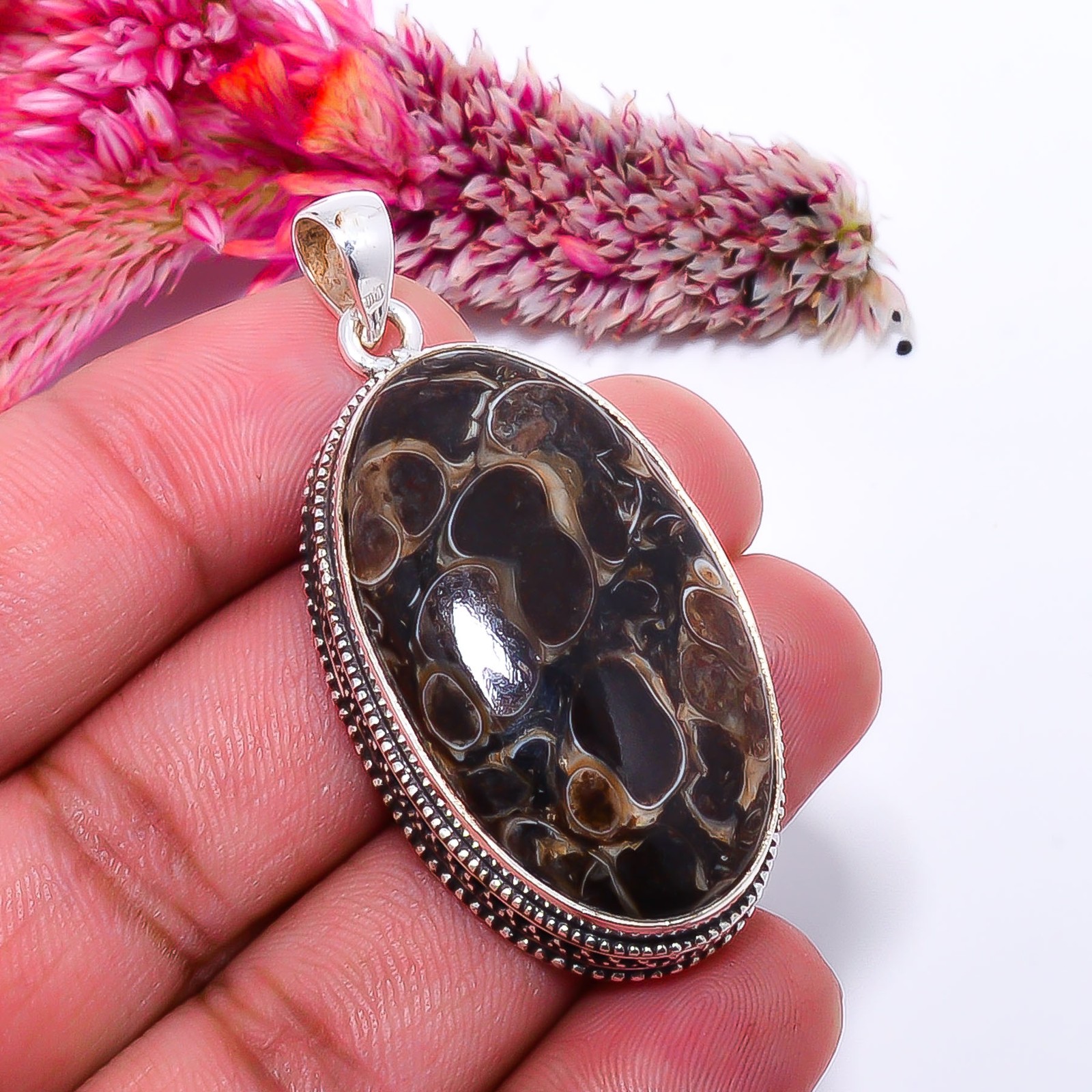 Turritella Agate – Wyomingfine Art 925 Sterling Silver Pendant 1.99″ P0373114548
