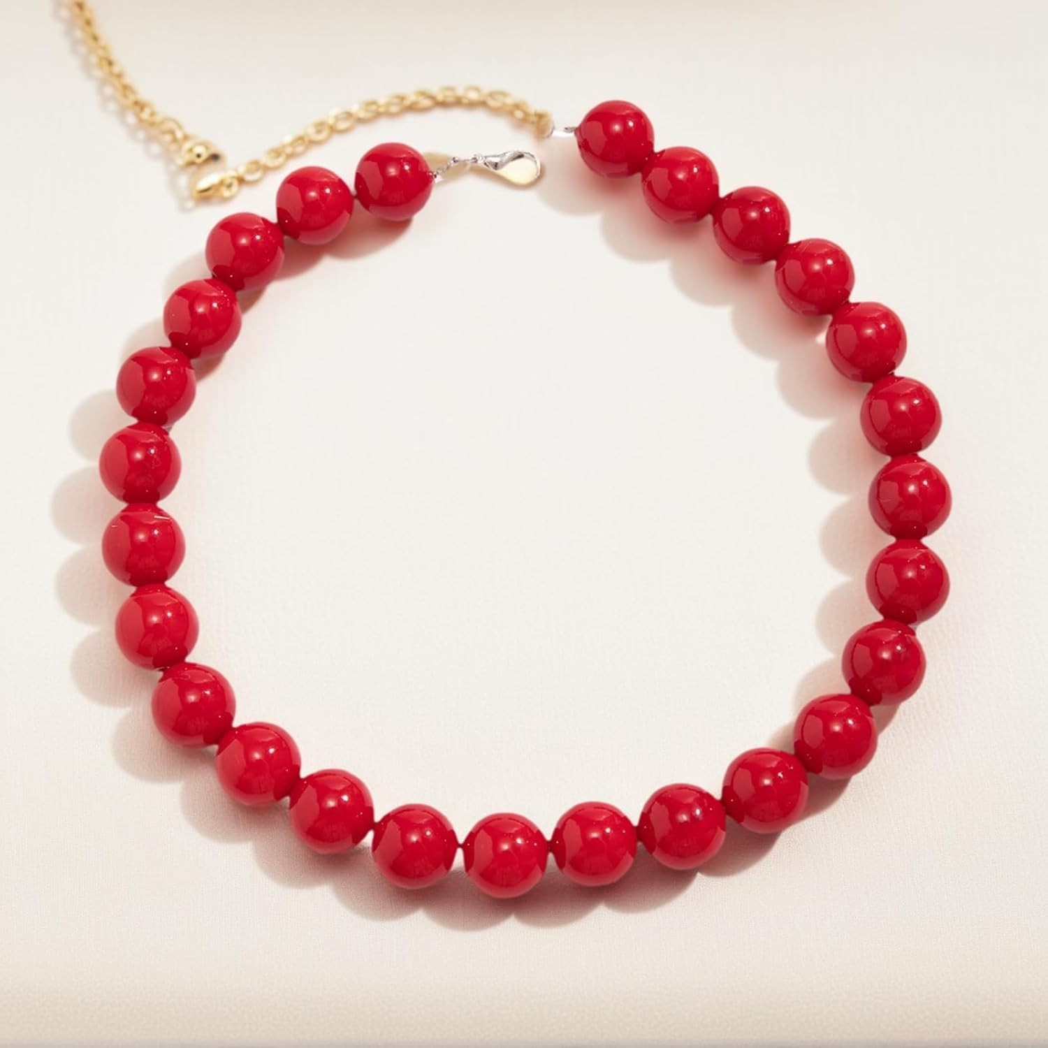 Chunky Red Beaded Necklace for Women Adjustable 16MM Acrylic Bead Choker Necklac