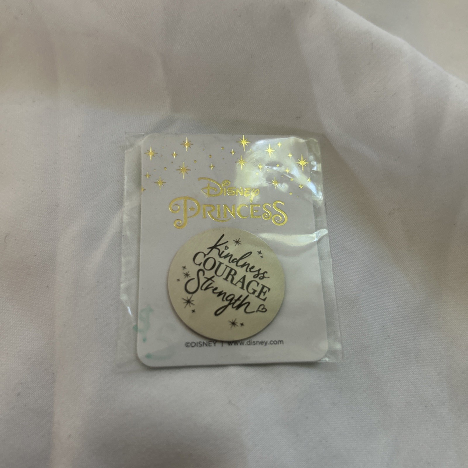 Origami Owl Window Plate “kindness Courage Strength”