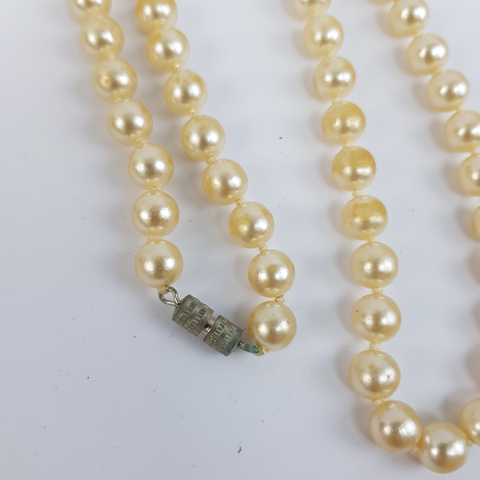 JOB LOT X4 Simulated Pearl Necklaces Various Lengths (See Description)