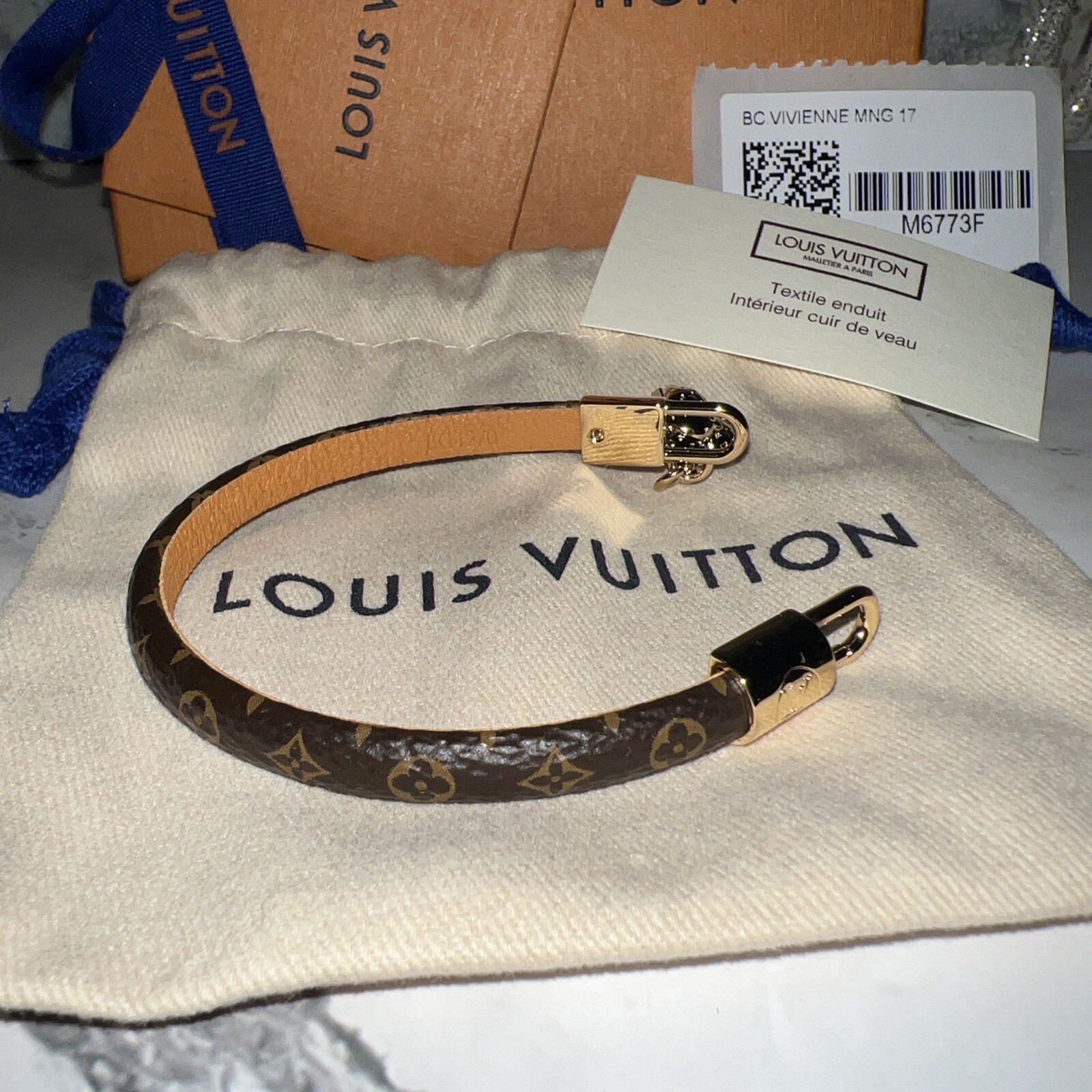 Bracelet Louis Vuitton Vivienne Monogram Charm Size1 17 New Box Receipt M6773F