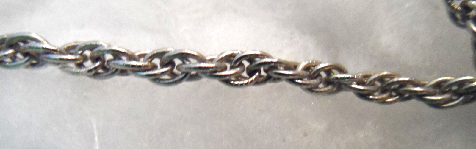 Vintage Necklace – NICKEL SILVER BELL SOUTHWESTERN CHAIN w/PENDANT – 29″