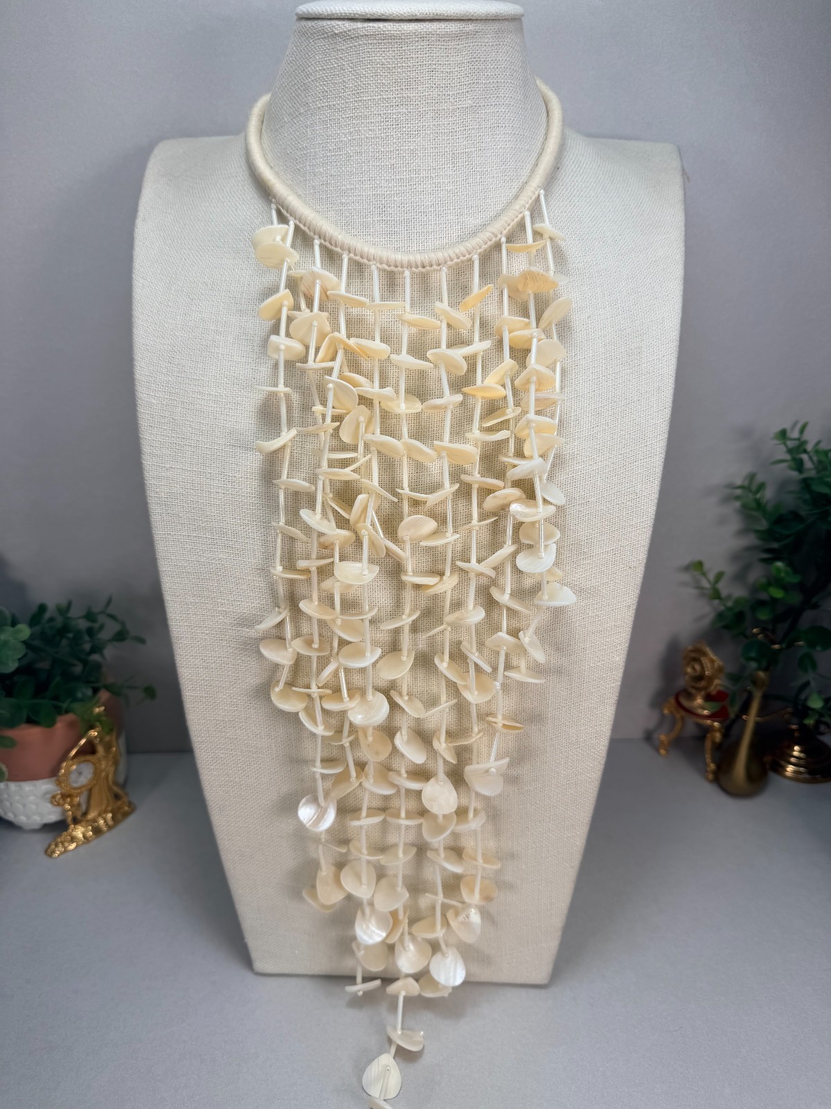 ZARA Seashell Cascade Statement Necklace Ivory Shell Fringe Bib Boho NWOT