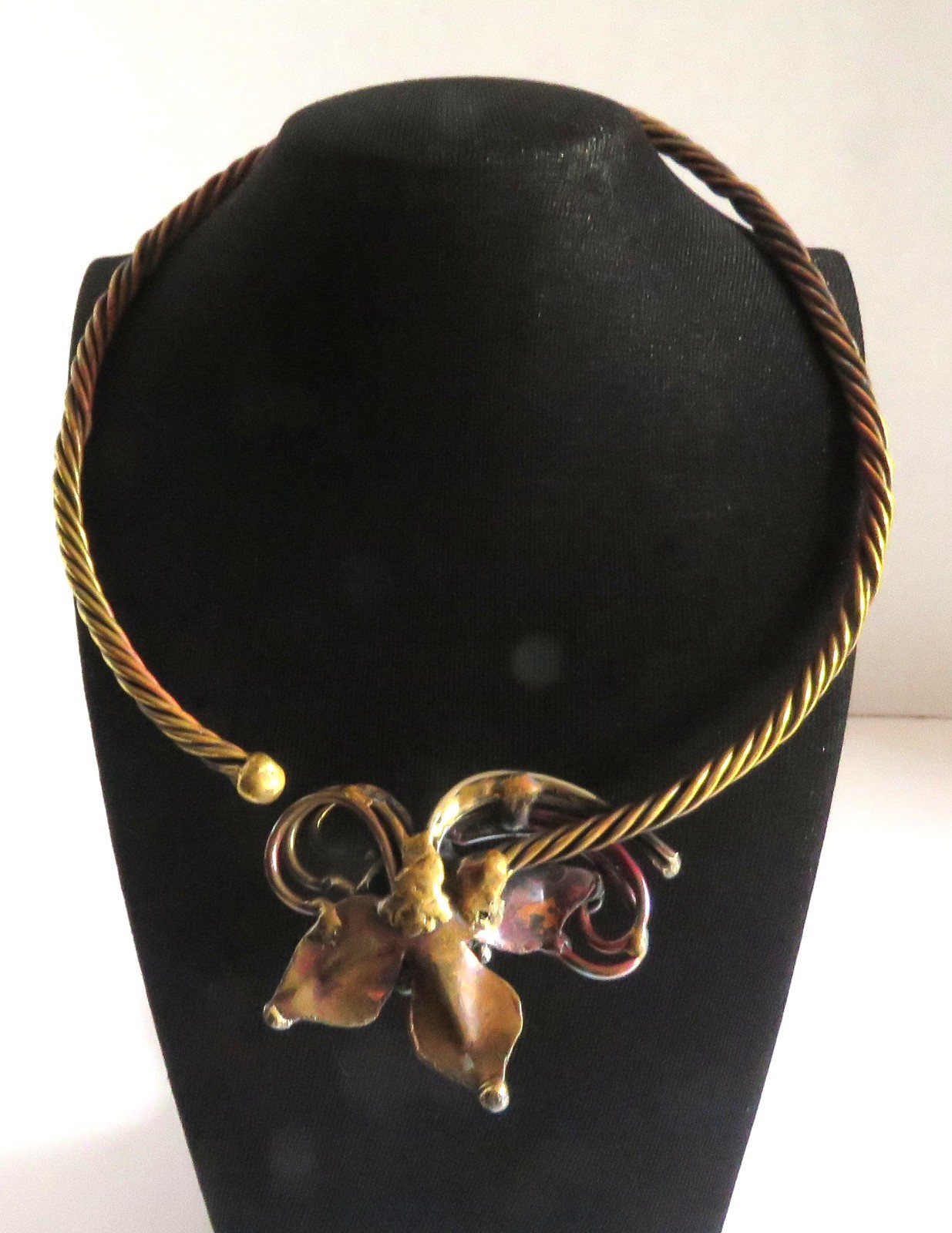 Brutalist Artisan Torque Collar Necklace Asymmetric Floral Centerpiece Vtg