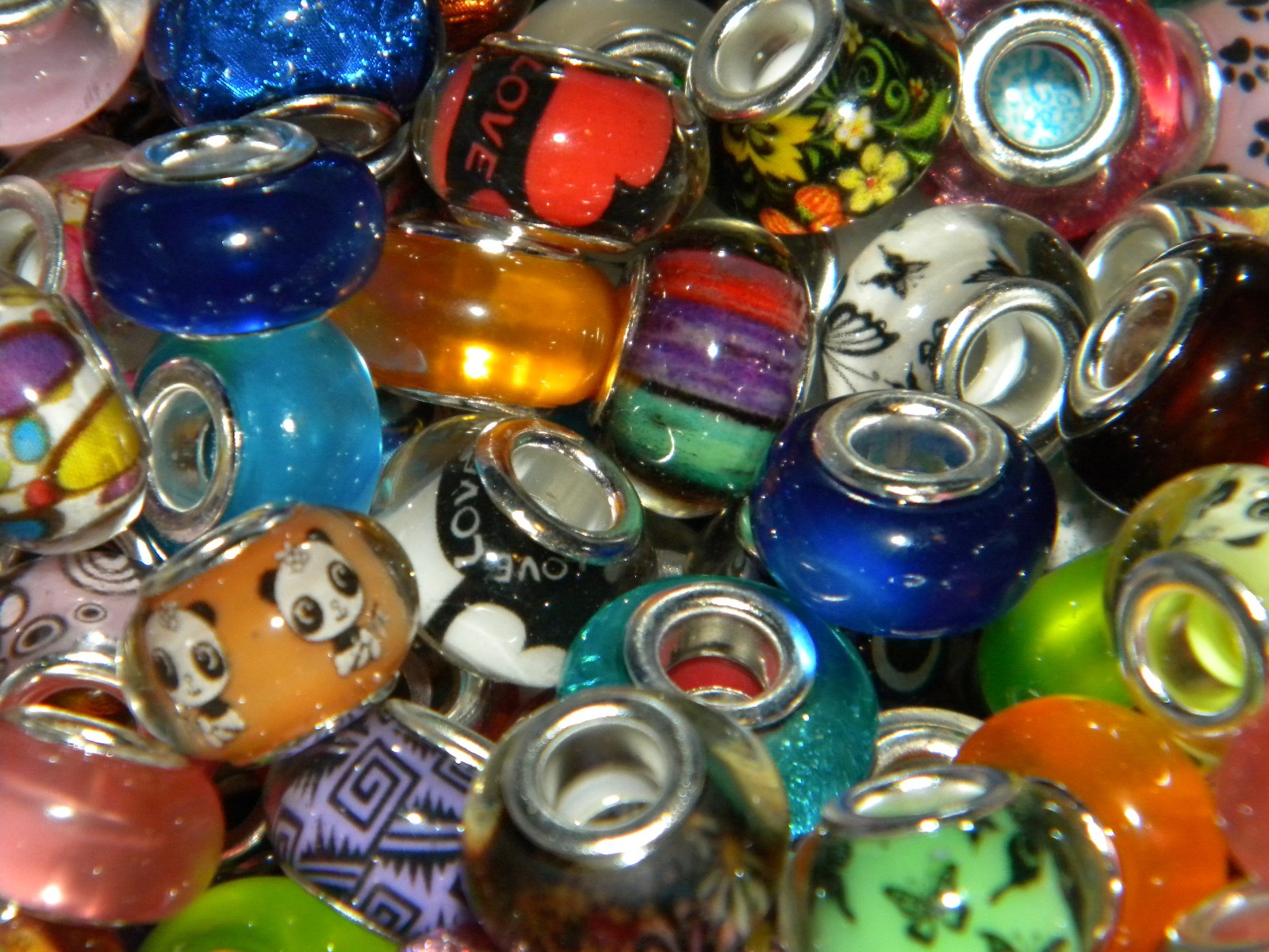 NEW 300/Pc COLORFUL High Visual Mixed 14mm RESIN European Beads lot (200)