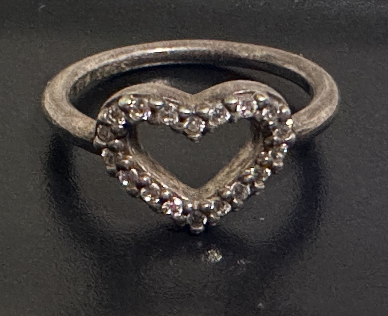 OPEN HEART 925 Sterling Silver Ring Band size 5 Valentine Stones Unknown