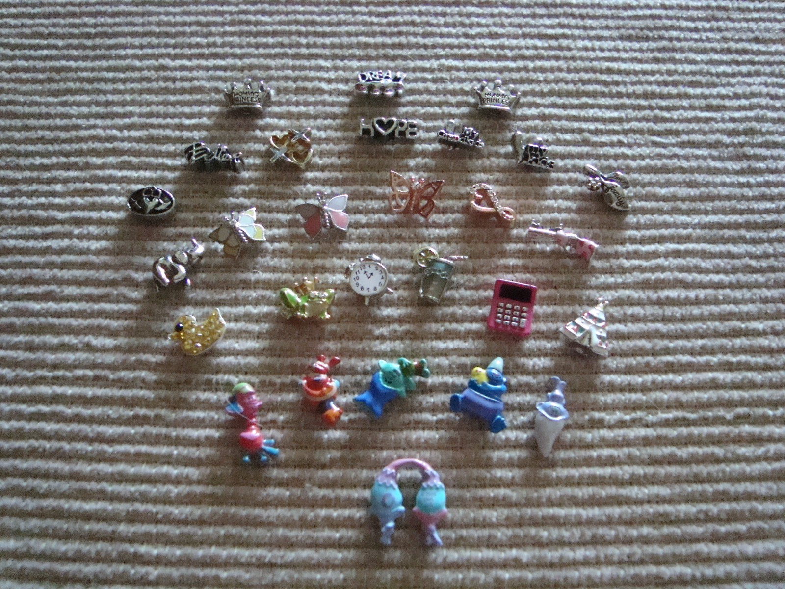 Authentic Origami Owl “Your Choice” of Charms “New” C 15