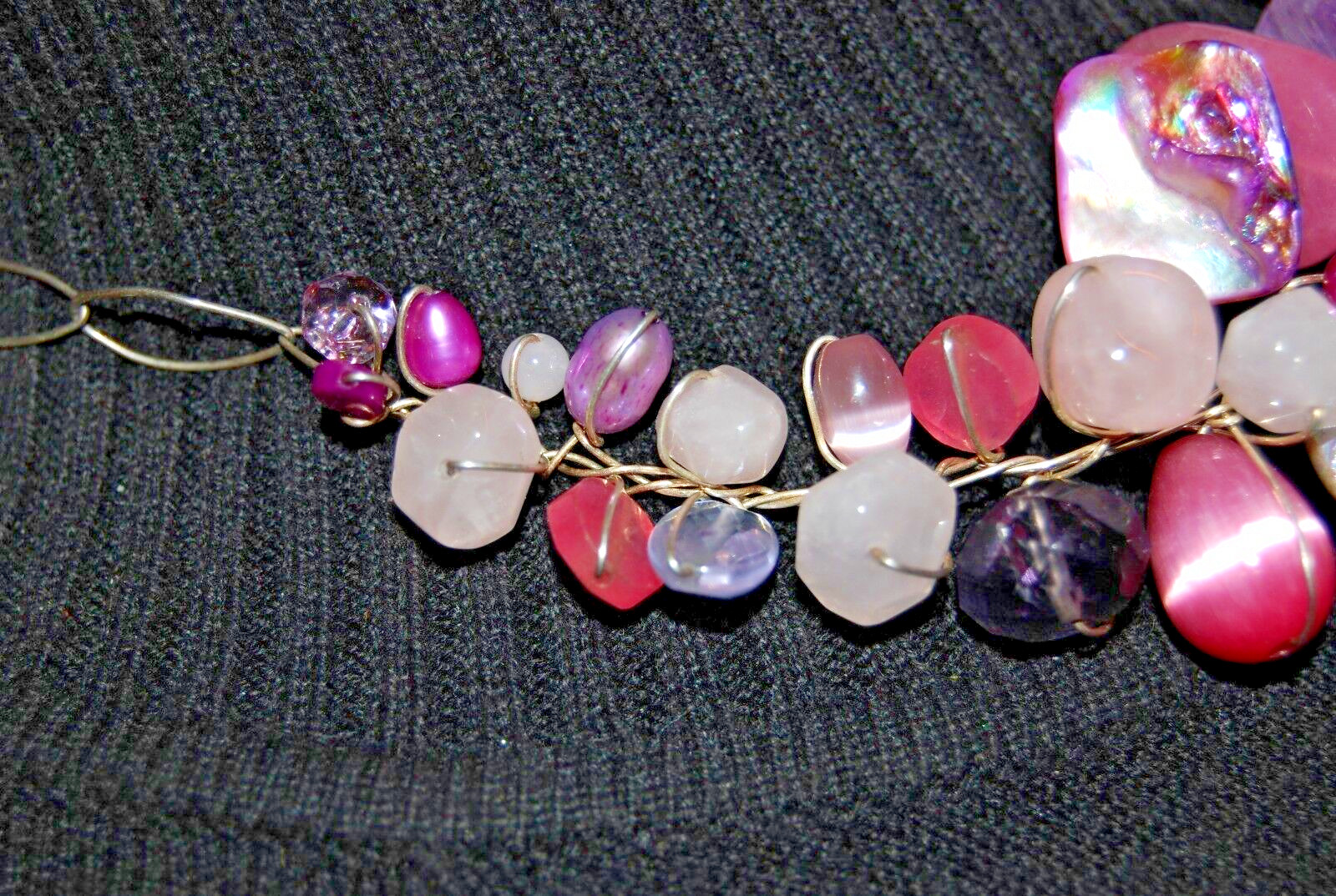 WONDERFUL ABRA BOLD RUNWAY COUTURE NATURAL STONES ON WIRE DESIGNER NECKLACE