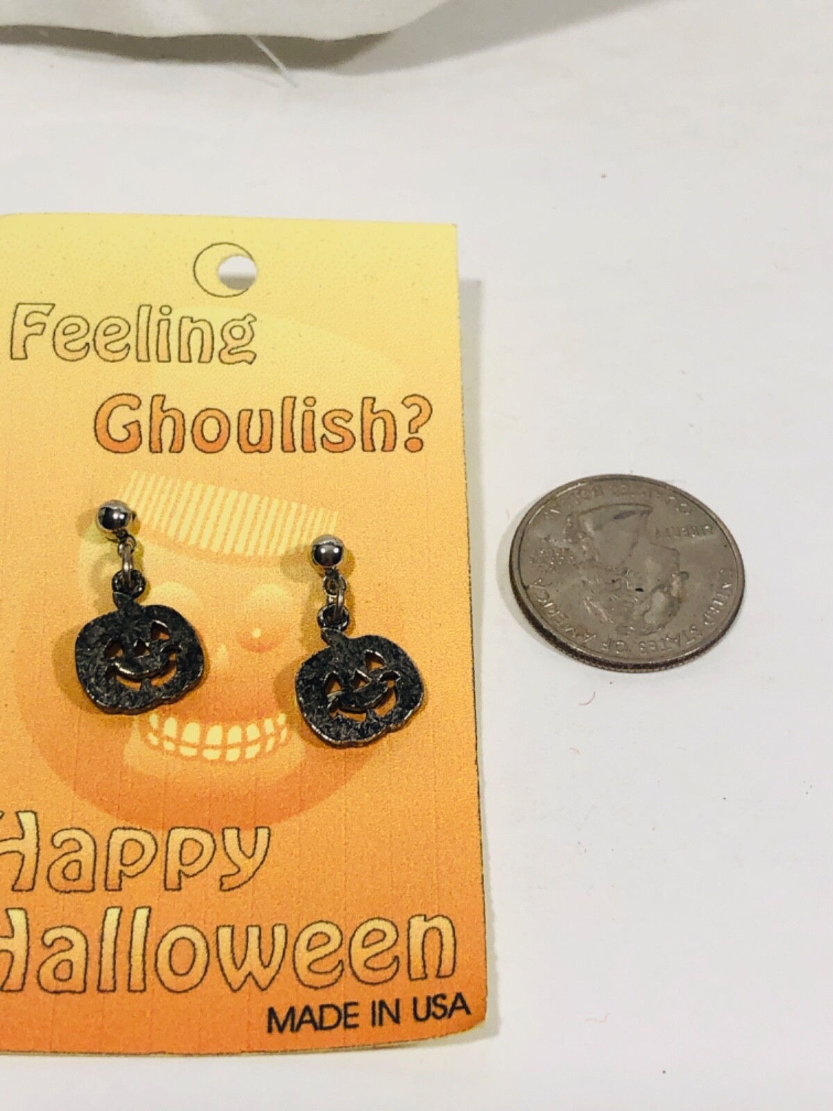 Vintage Halloween Dangle Dangling Pumpkin Post Earrings
