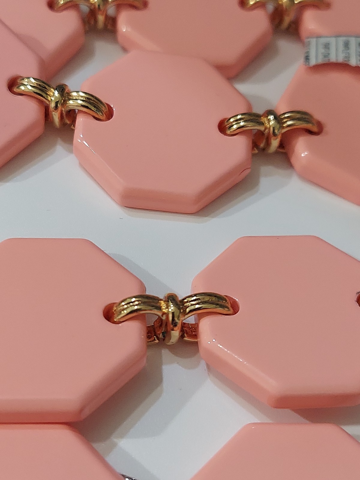 New Marc By Marc Jacobs Salmon Pink Octagon News Gold Tone Necklace 28”