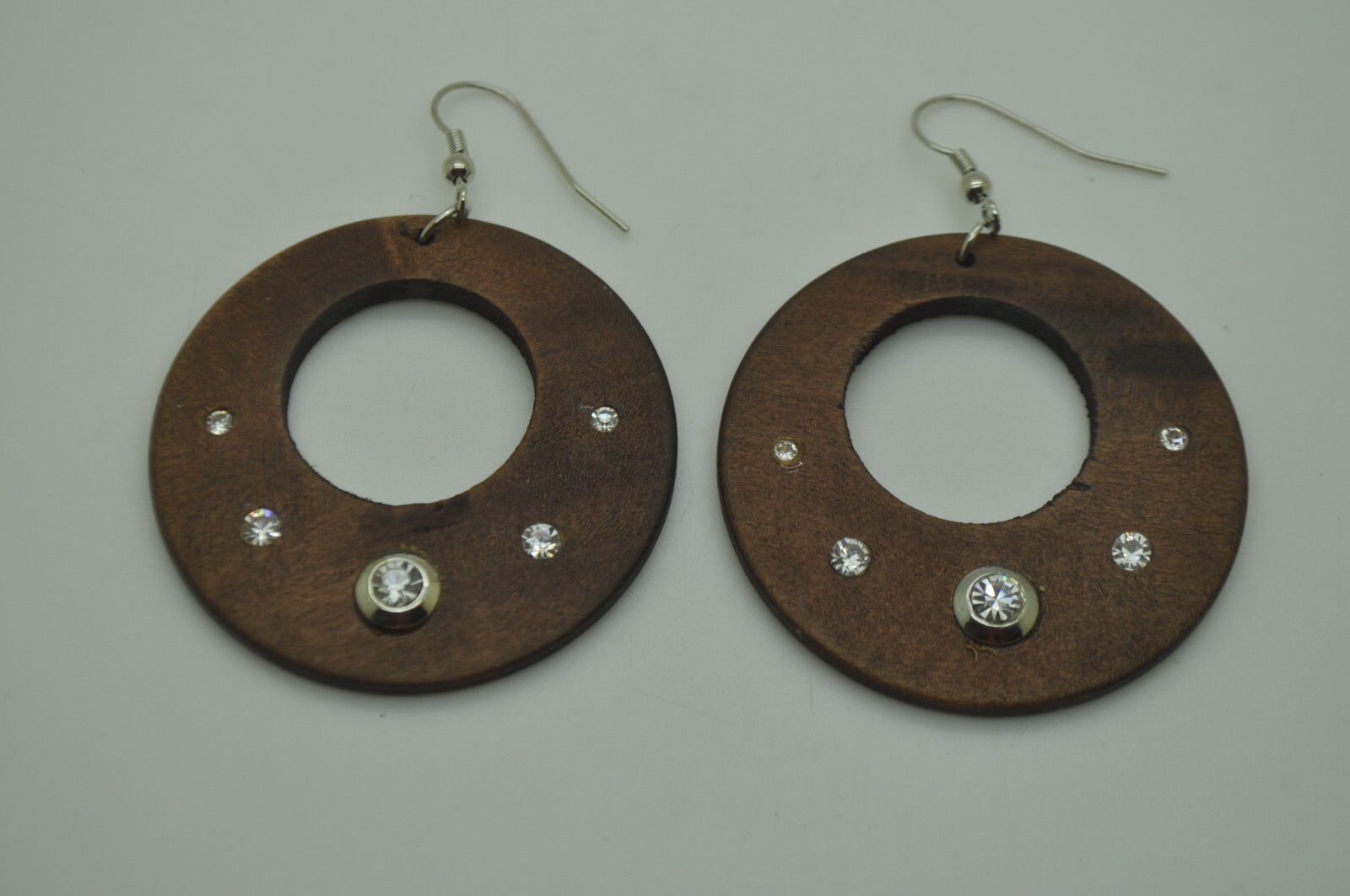 E001 Elegant design vintage Brown round Wood with stone Bohemian Earrings