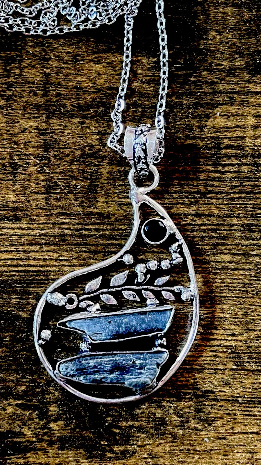 27943. Rough Kyanite Tanzanite Gemstone Ethnic 925 Silver Handmade Pendant 2.4″