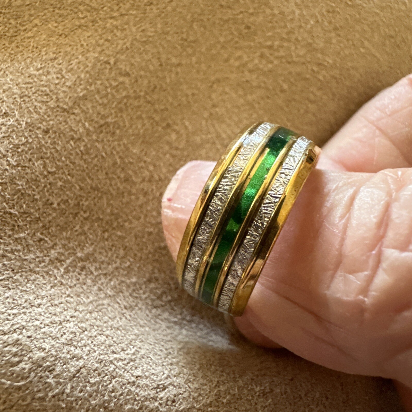 Stainless Steel Gold Ring With Green & Silver Accent Sequins In A Size 7