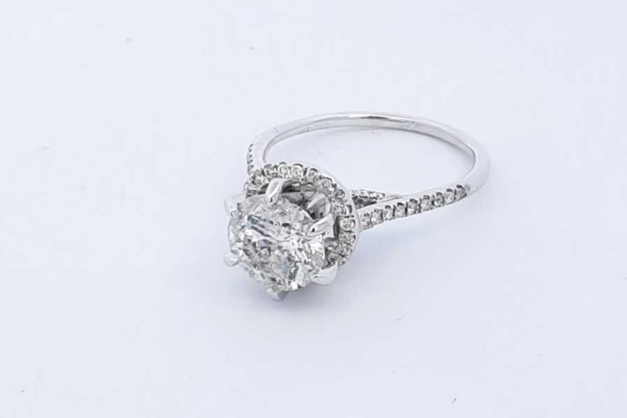 18k White Gold Diamond Ring 1.0ctw Center Diamond 3.4 Grams Size 5 Eb0526oorxde