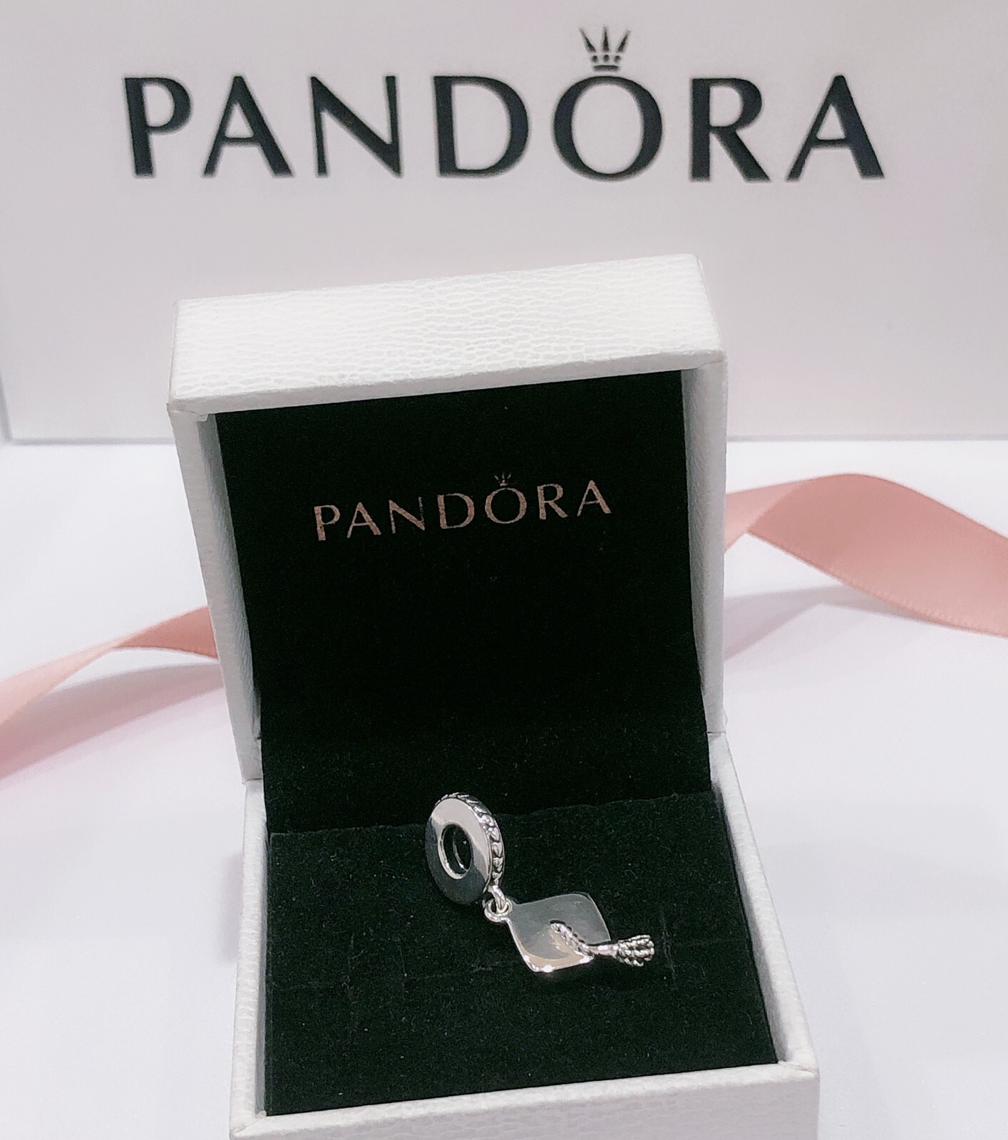 New 100% Authentic PANDORA 925 Silver Graduation Cap Dangle Charm 791892