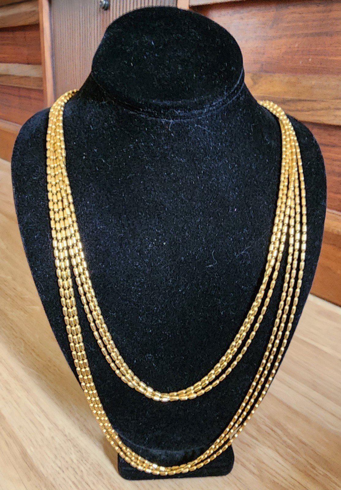 JOAN RIVERS Triple Strand Gold Tone Adjustable Layered Chain Beaded Necklace 60″