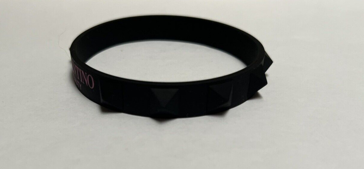 VALENTINO BEAUTY Black Pink Logo Silicone Studded Rubber Bracelet In Pouch NEW