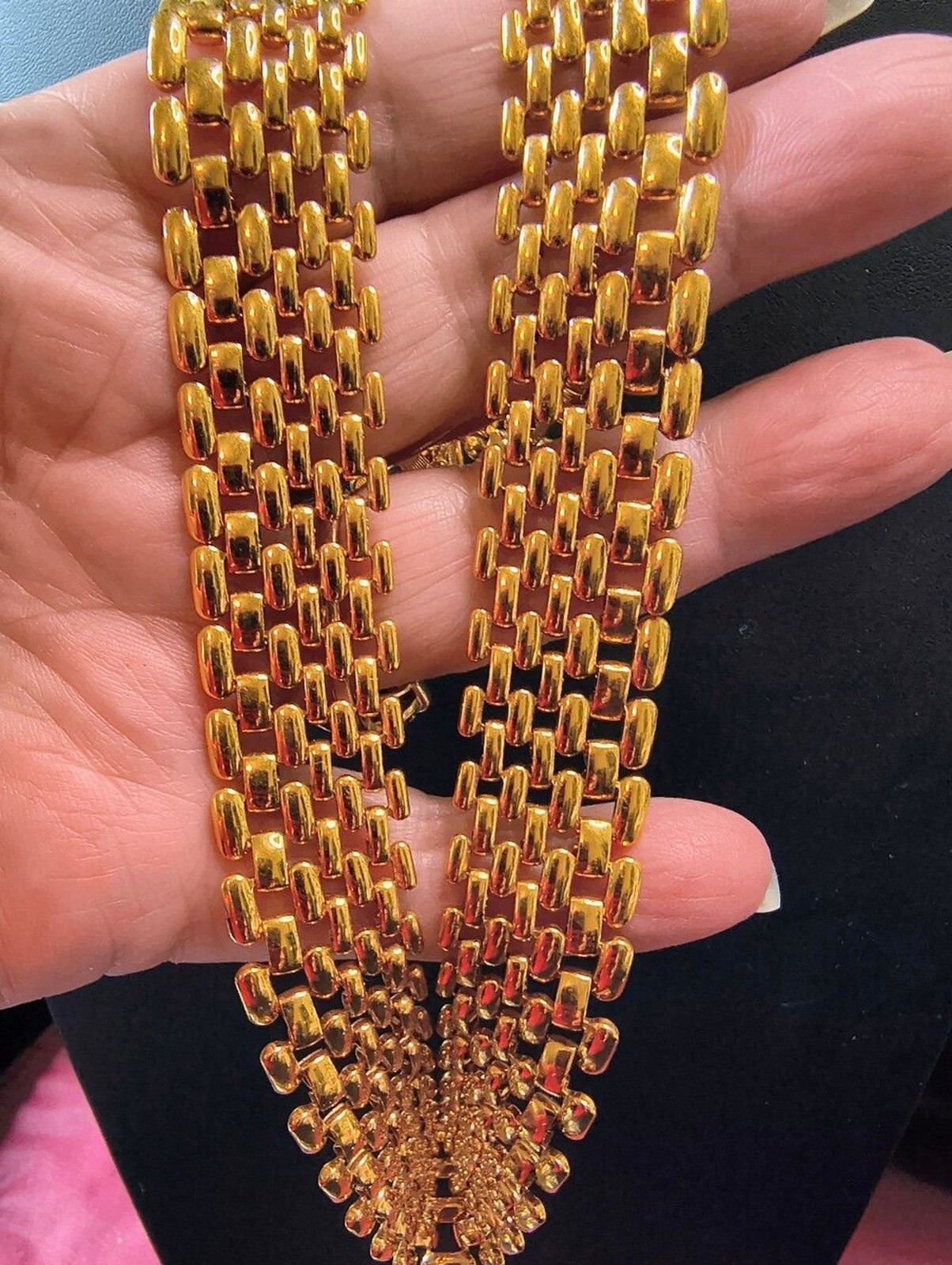 Vintage Napier Gold Tone Panther Link Cleopatra Collar Necklace Signed 16″