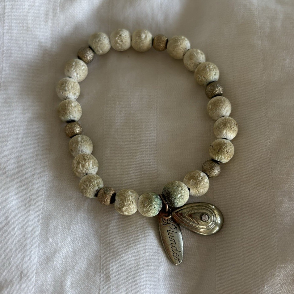 Plunder white Gold Tone Beaded Stretch Bracelet, Stone Dangle Charm