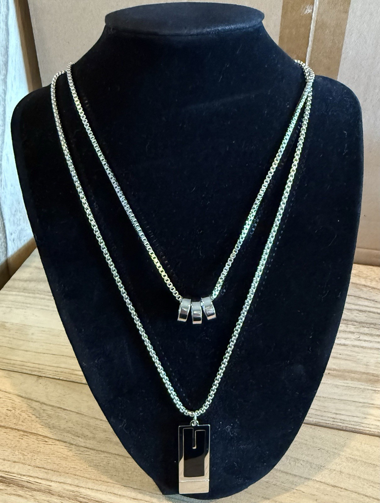 18″-20″ Silver Fashion Necklace with 2 Chains – A0142