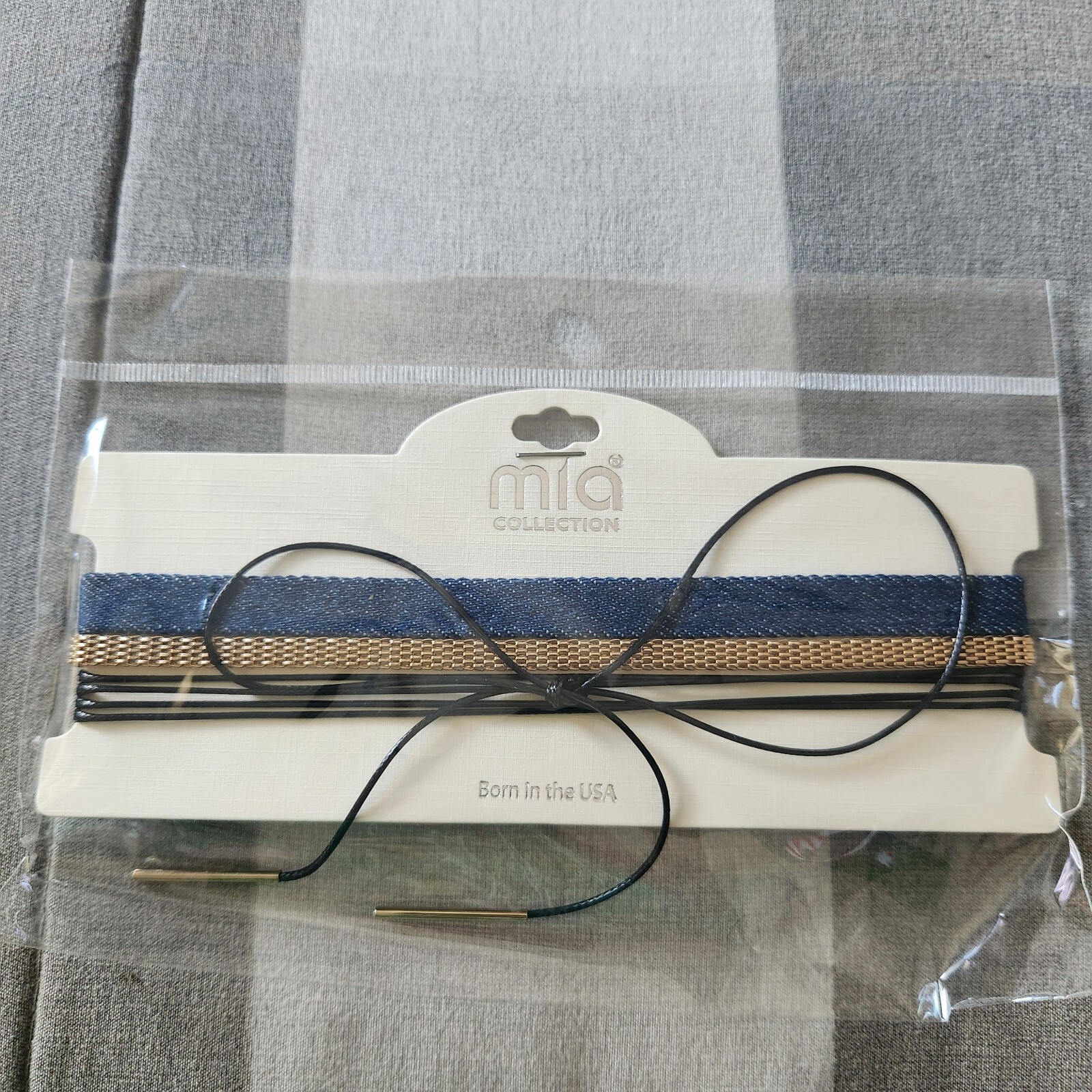 Mia Collection Choker necklace with earring By Kim Min Sun, A’Gaci