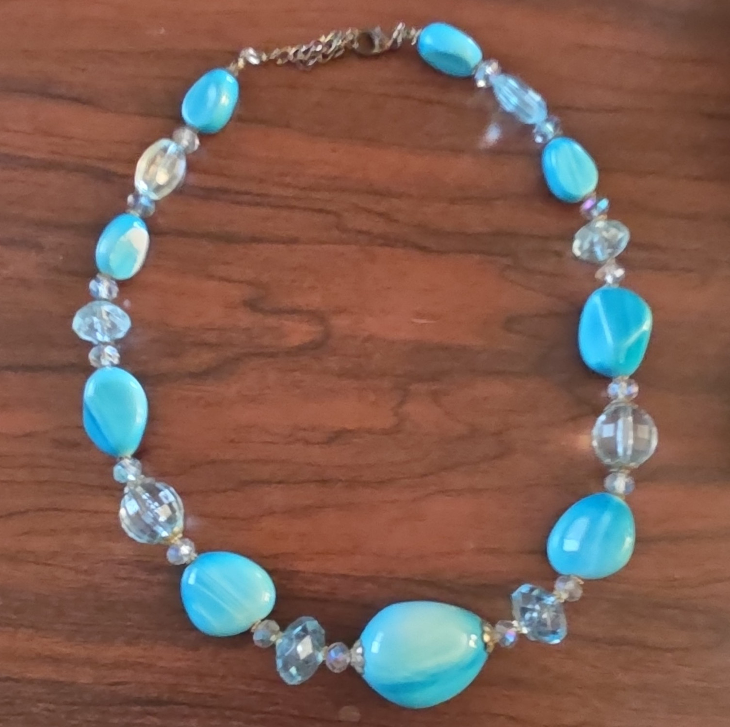 Gold Tone Blue Glass Beaded Teardrop Necklace Adjustable Link Chain 18-19in